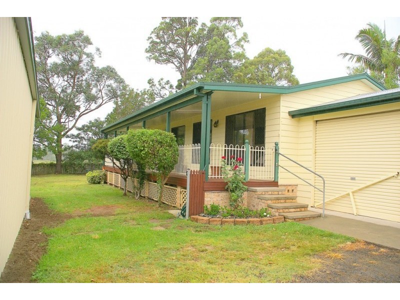 10 Crottys Lane, Yarravel NSW 2440