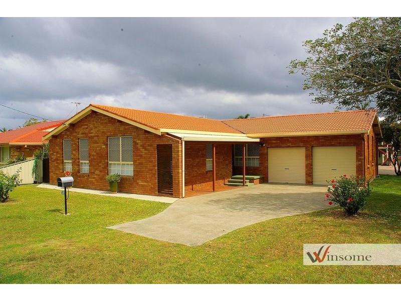 3 Main Street, Crescent Head NSW 2440