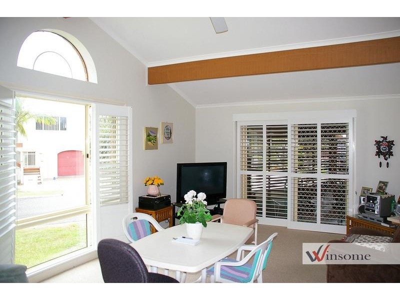 3 Main Street, Crescent Head NSW 2440