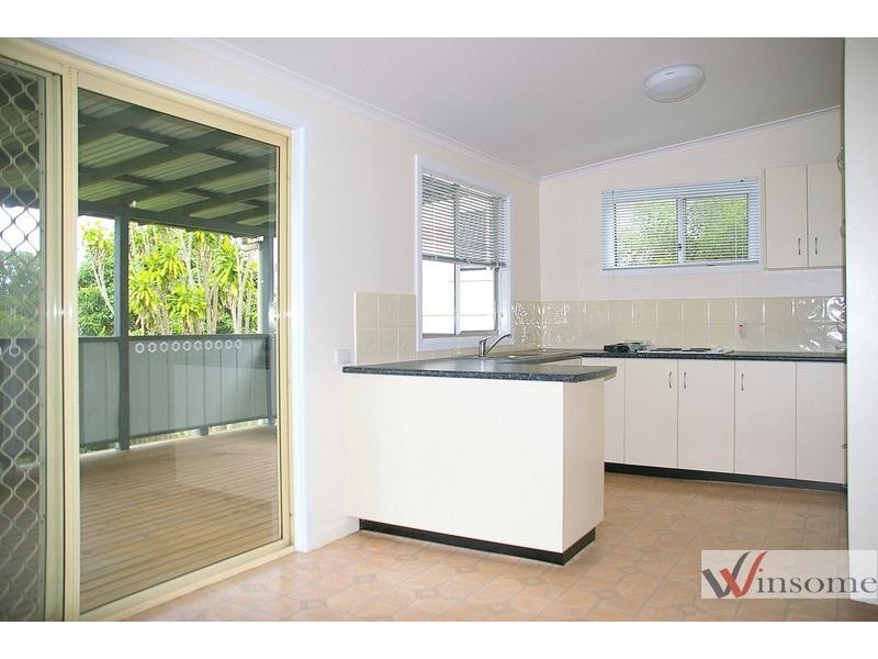 17 Sullivan Street, East Kempsey NSW 2440