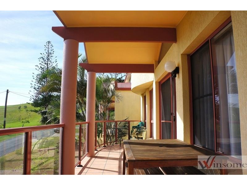 10 Rankine Street, Crescent Head NSW 2440