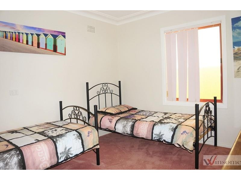 10 Rankine Street, Crescent Head NSW 2440