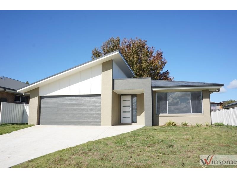 26 Prior Circuit, West Kempsey NSW 2440