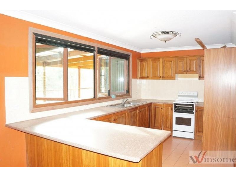 109 Hillview Drive West End, Yarravel NSW 2440