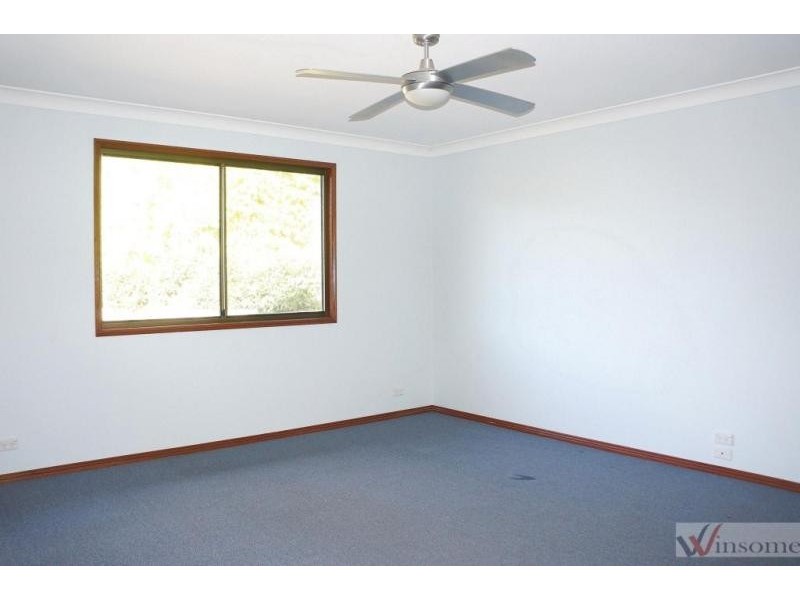 109 Hillview Drive West End, Yarravel NSW 2440