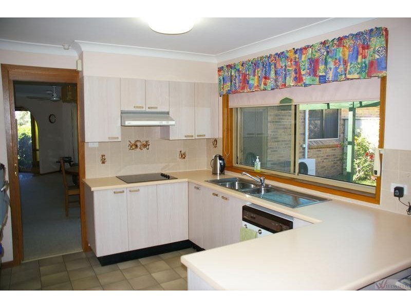 19 Mitchell Avenue, West Kempsey NSW 2440