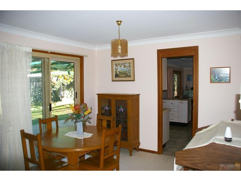 19 Mitchell Avenue, West Kempsey NSW 2440