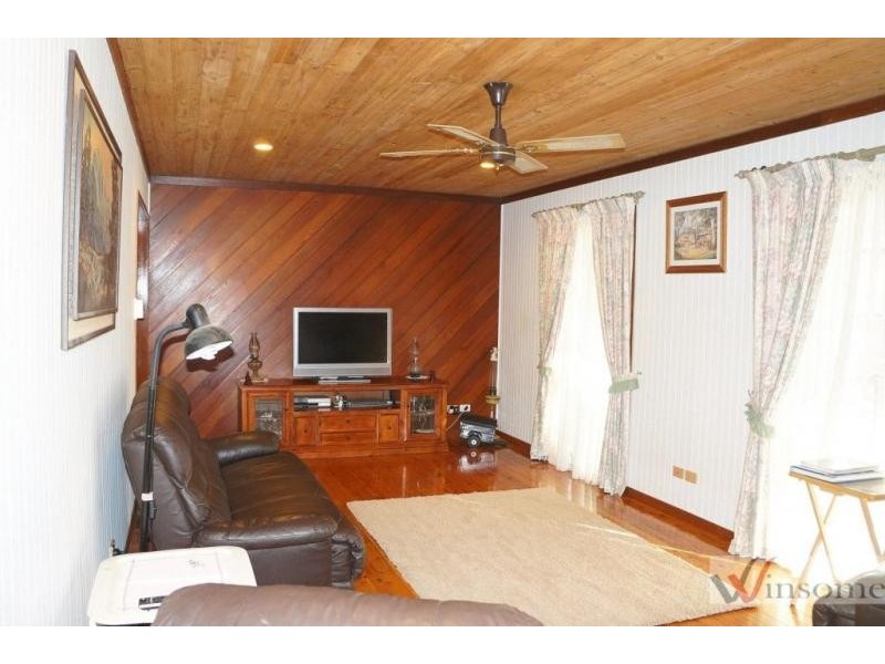 128 Hillview Drive West End, Yarravel NSW 2440