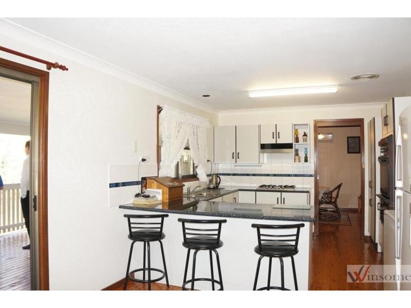 128 Hillview Drive West End, Yarravel NSW 2440