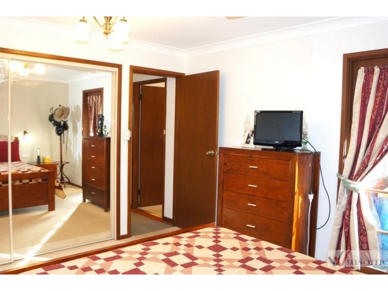 128 Hillview Drive West End, Yarravel NSW 2440