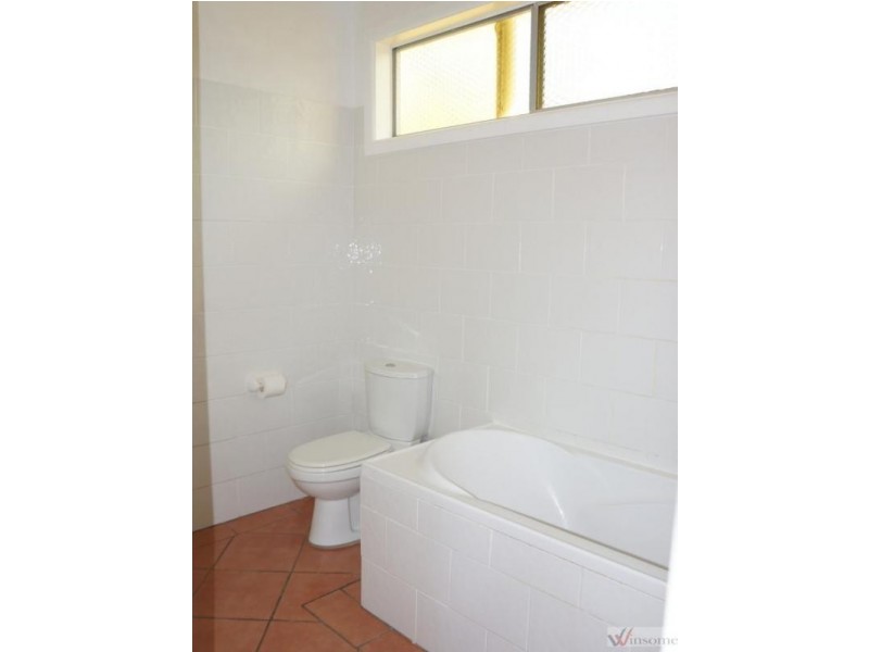 4 George Gilfillan Avenue, East Kempsey NSW 2440