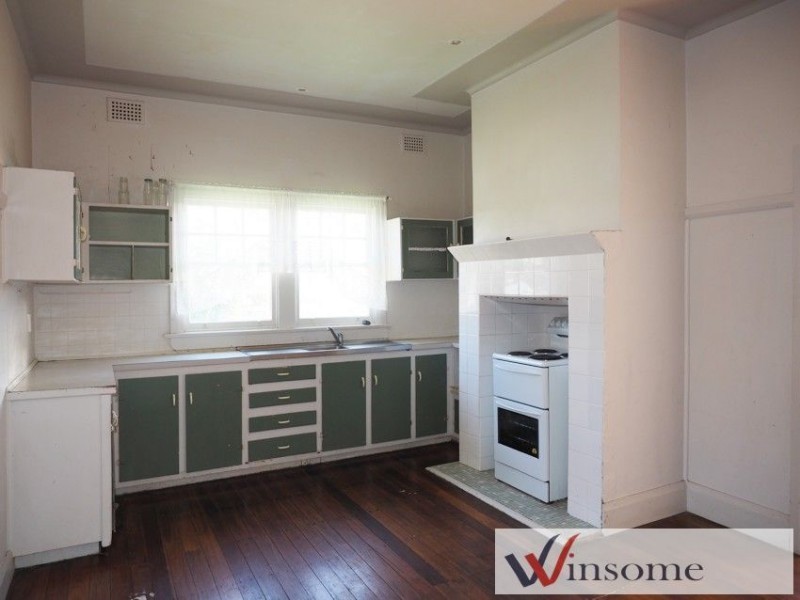 17 Russell Avenue, Smithtown NSW 2440