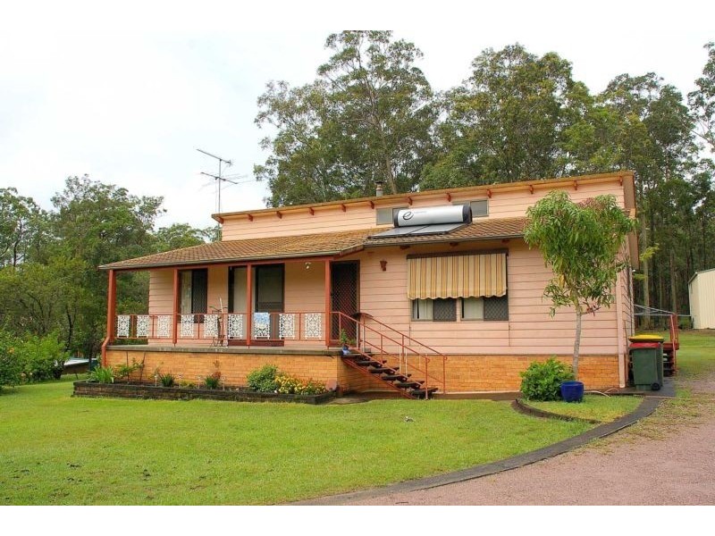 177 Bushland Drive, Yarravel NSW 2440