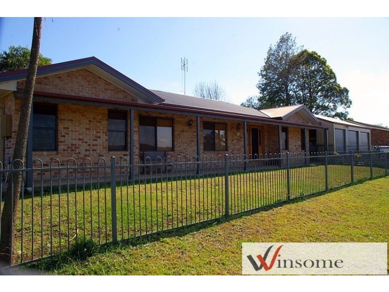 4 Bloomfield Street, Kempsey NSW 2440