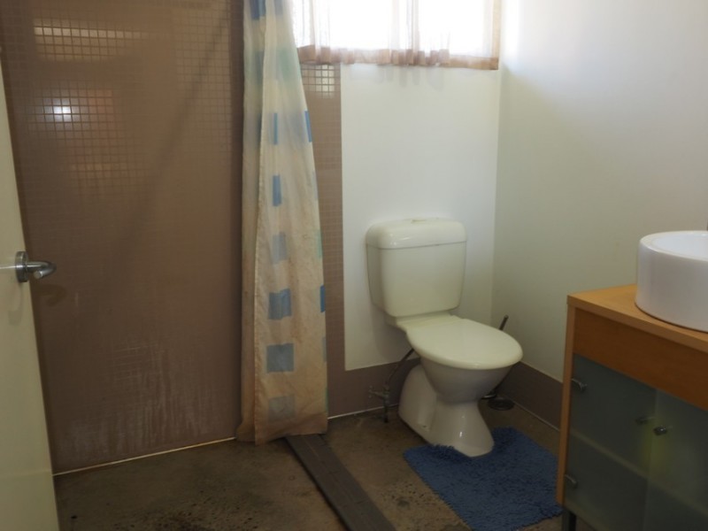 19 Hodgson Street, Crescent Head NSW 2440