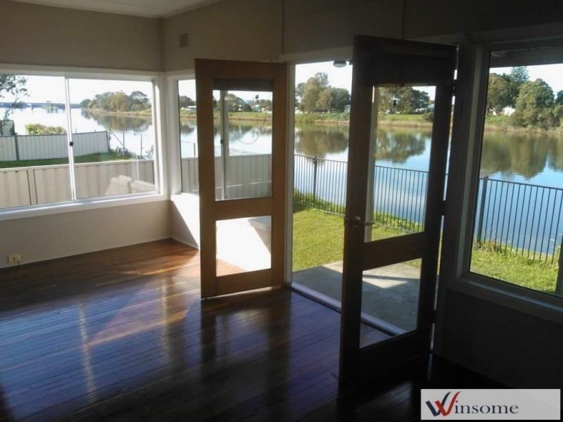 15 Russell Avenue, Smithtown NSW 2440