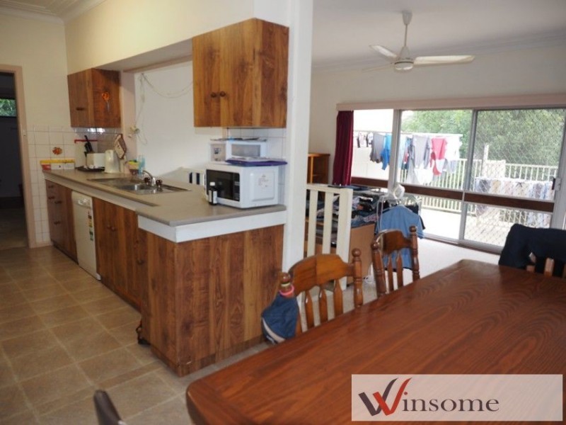 2 Victoria Street, East Kempsey NSW 2440