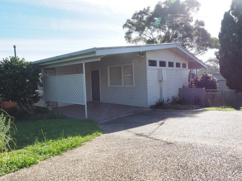 6 Thomas Hennessey, West Kempsey NSW 2440