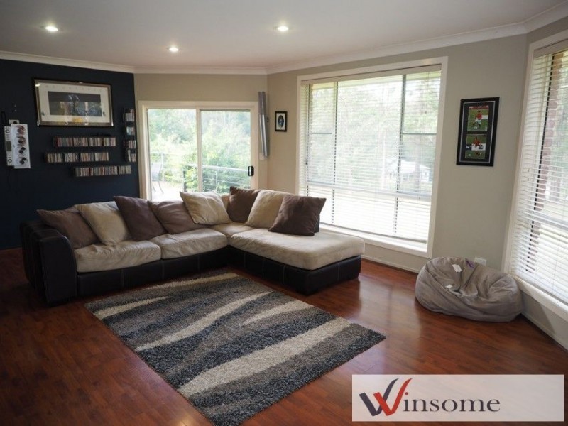 24 Hillview Drive, Aldavilla NSW 2440