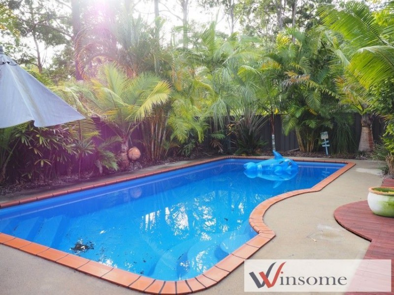 24 Hillview Drive, Aldavilla NSW 2440