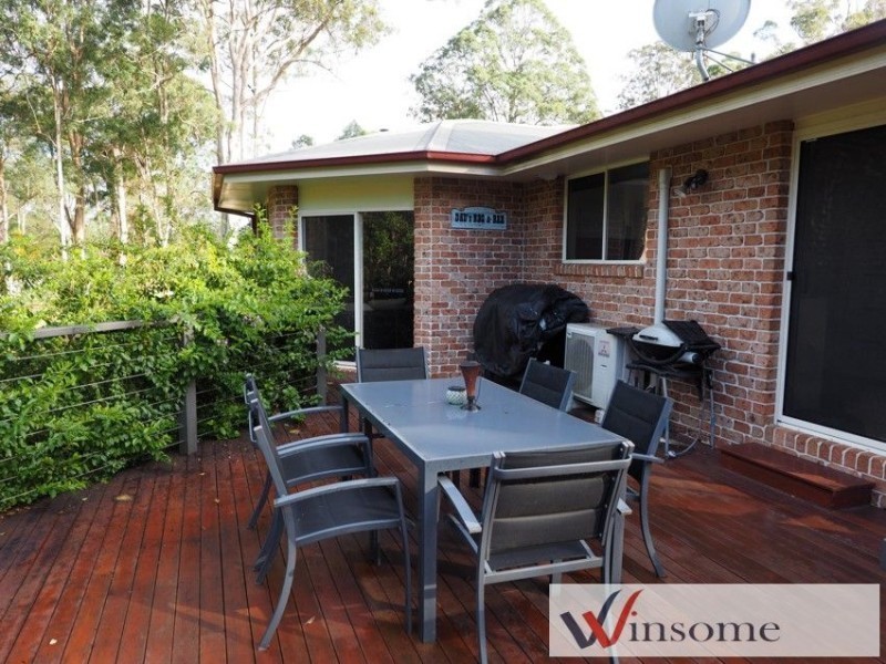 24 Hillview Drive, Aldavilla NSW 2440