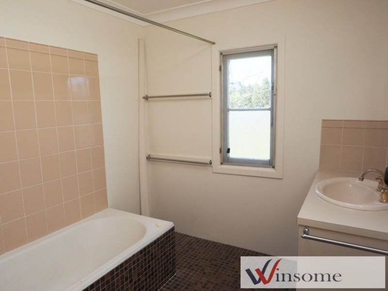 3 Lois Lane, South Kempsey NSW 2440