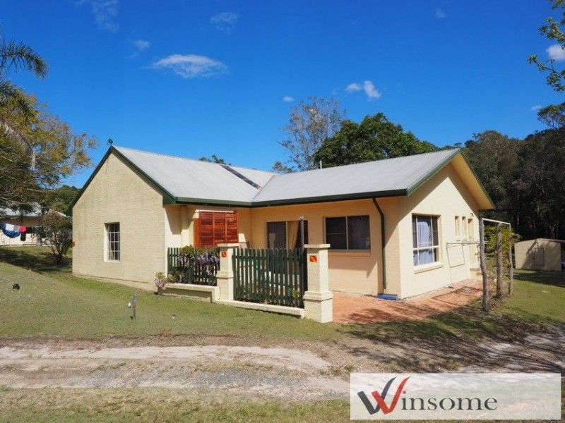 271 Loftus Road, Crescent Head NSW 2440