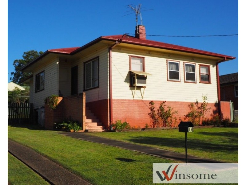 19 Neville Everson Street, West Kempsey NSW 2440