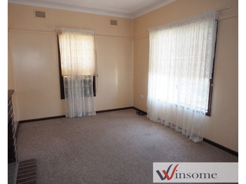 19 Neville Everson Street, West Kempsey NSW 2440