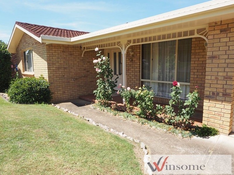 12 Mitchell Avenue, West Kempsey NSW 2440