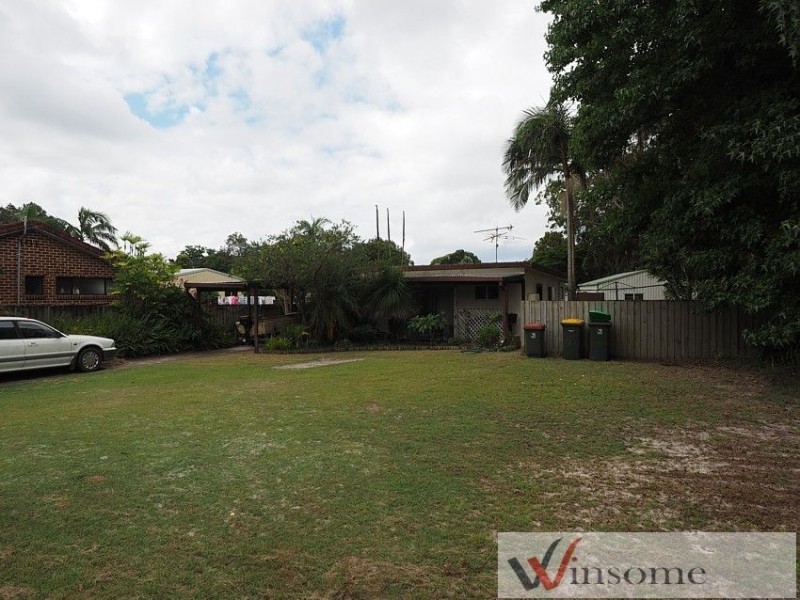 8 Seventeenth Avenue, Stuarts Point NSW 2441