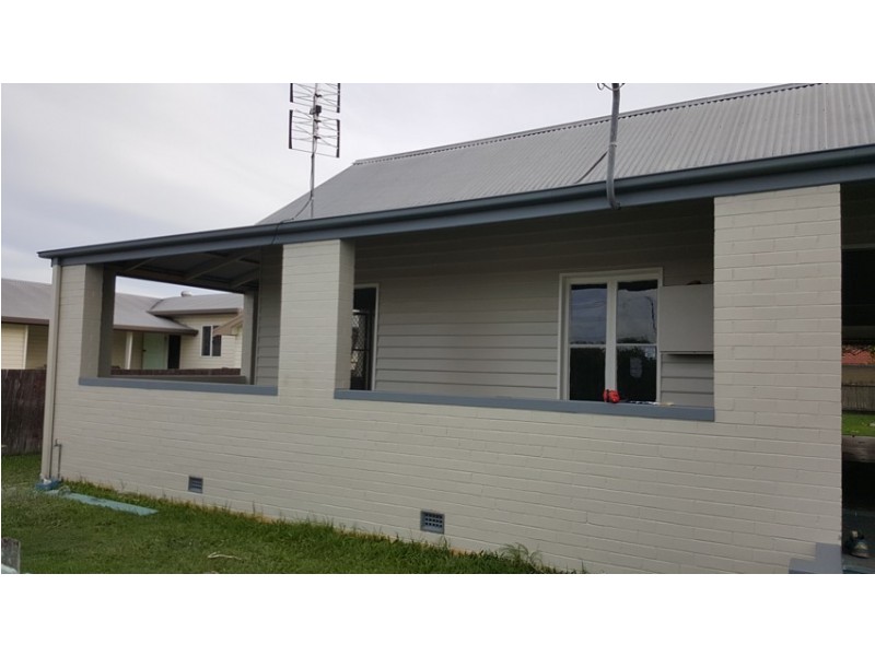 10 TOZER ST, West Kempsey NSW 2440