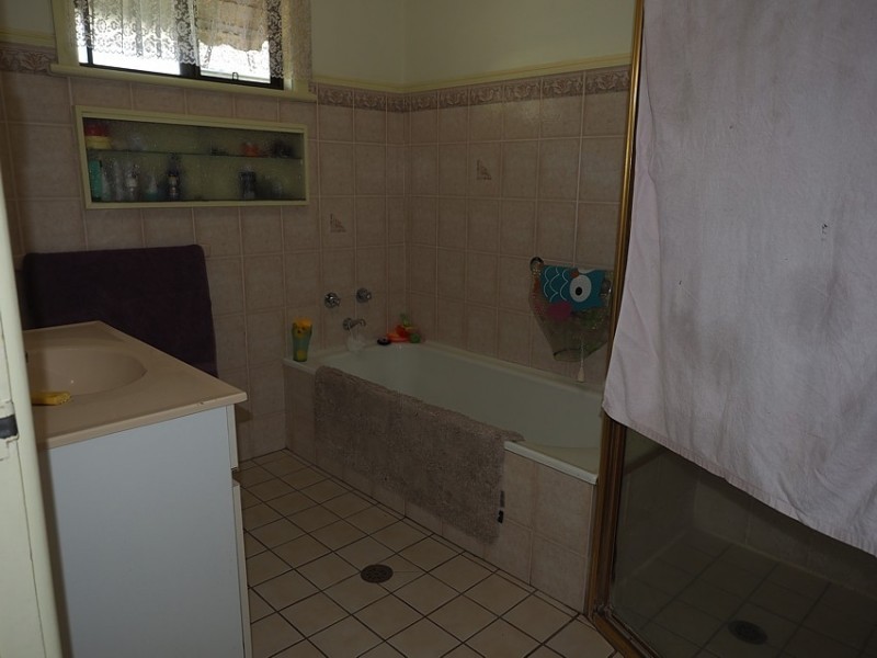 17 Tabrett Street, West Kempsey NSW 2440