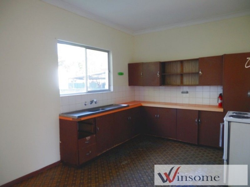 31 Tabrett Street, West Kempsey NSW 2440