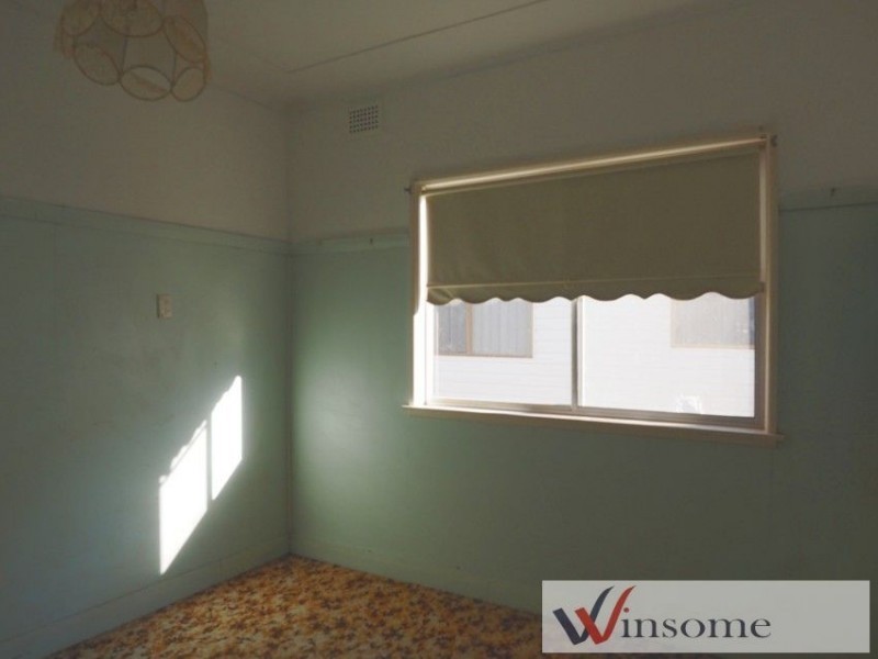 31 Tabrett Street, West Kempsey NSW 2440