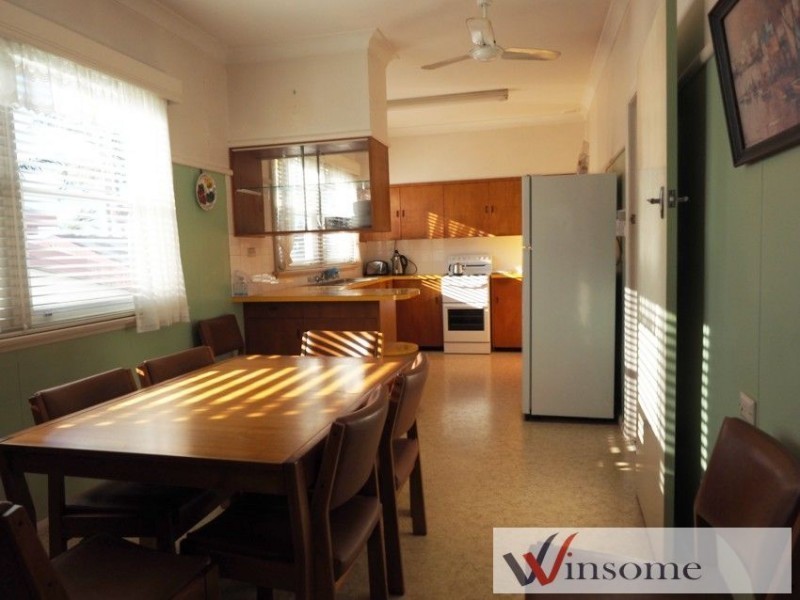 21 Cochrane Street, West Kempsey NSW 2440