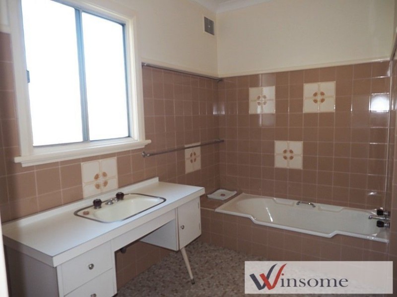 21 Cochrane Street, West Kempsey NSW 2440