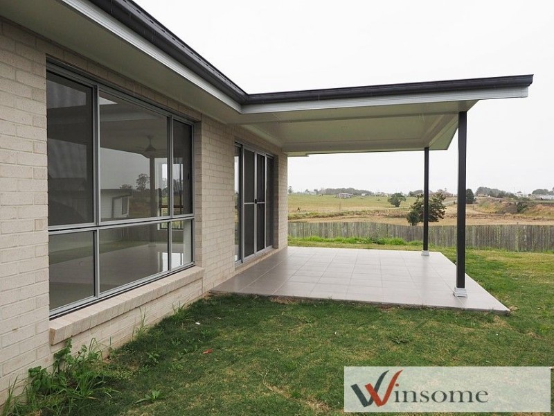 44 Prior Circuit, West Kempsey NSW 2440