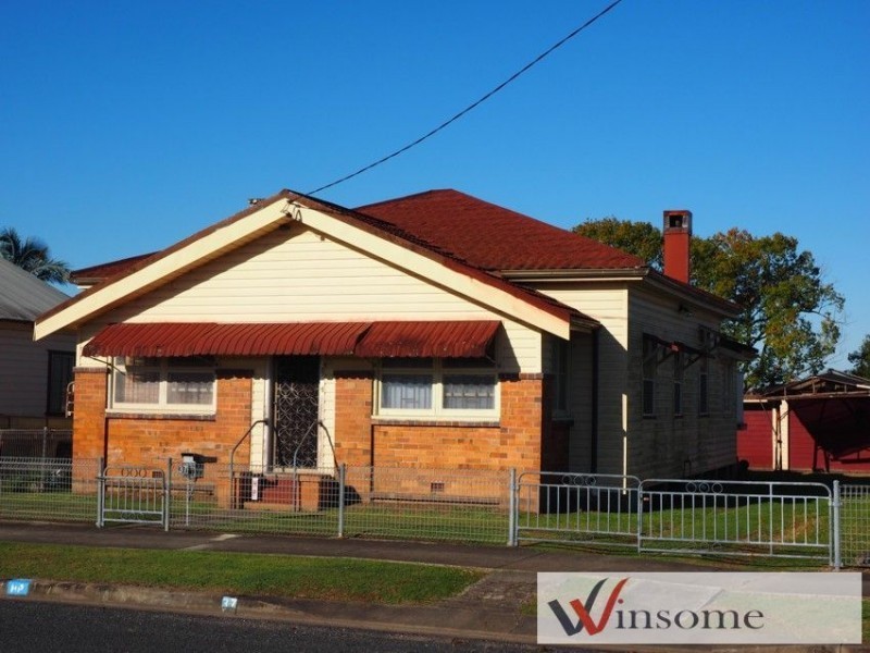 37 Gladstone Street, West Kempsey NSW 2440