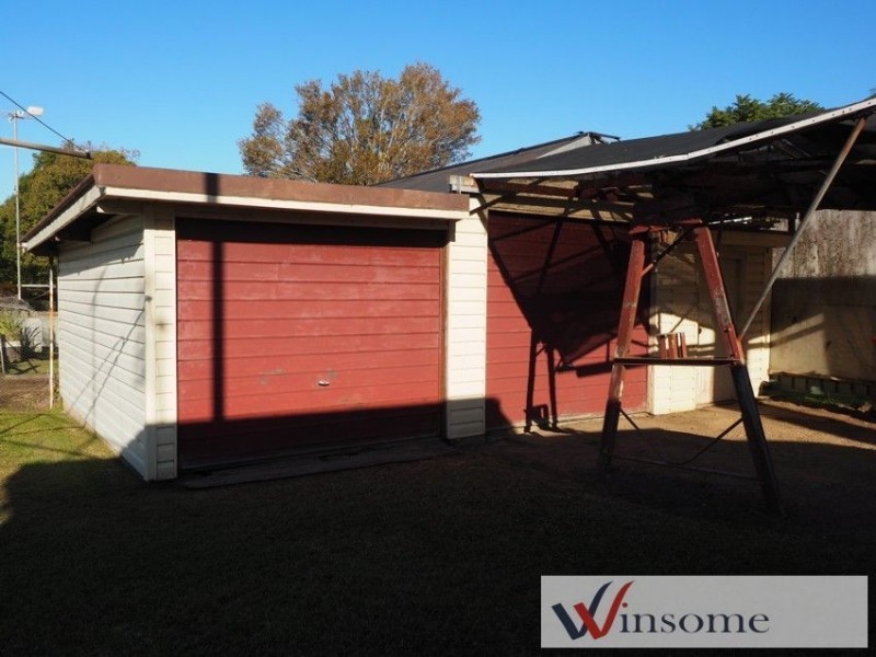 37 Gladstone Street, West Kempsey NSW 2440