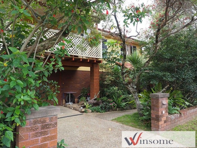 23 Hodgson Street, Crescent Head NSW 2440