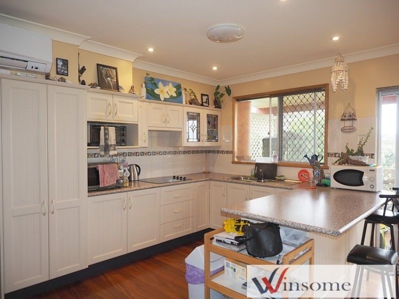 23 Hodgson Street, Crescent Head NSW 2440