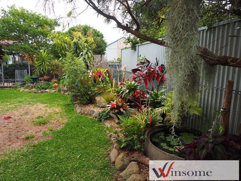 23 Hodgson Street, Crescent Head NSW 2440