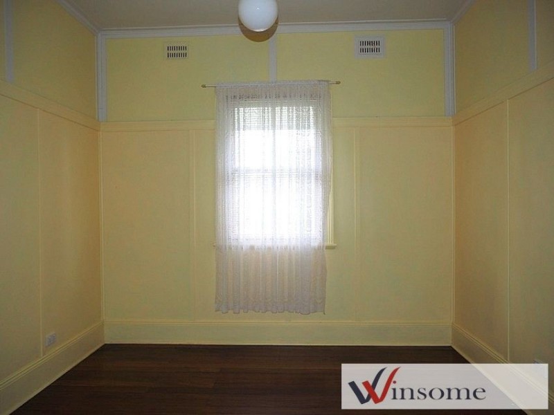 27 Macquarie Street, Kempsey NSW 2440