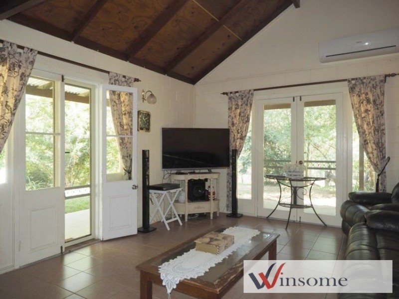 1527 Armidale Road, Temagog NSW 2440