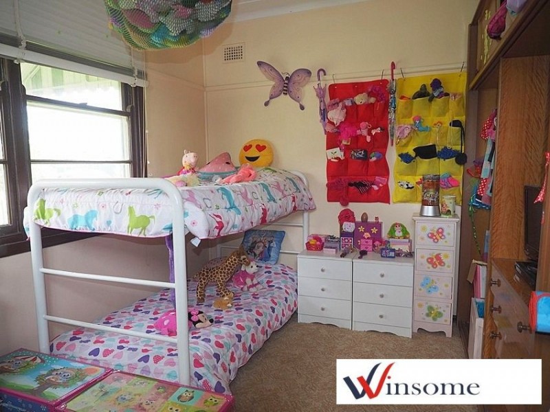 27 Elrington Avenue, West Kempsey NSW 2440