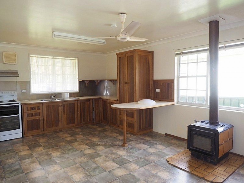 36 Marsh Street, West Kempsey NSW 2440