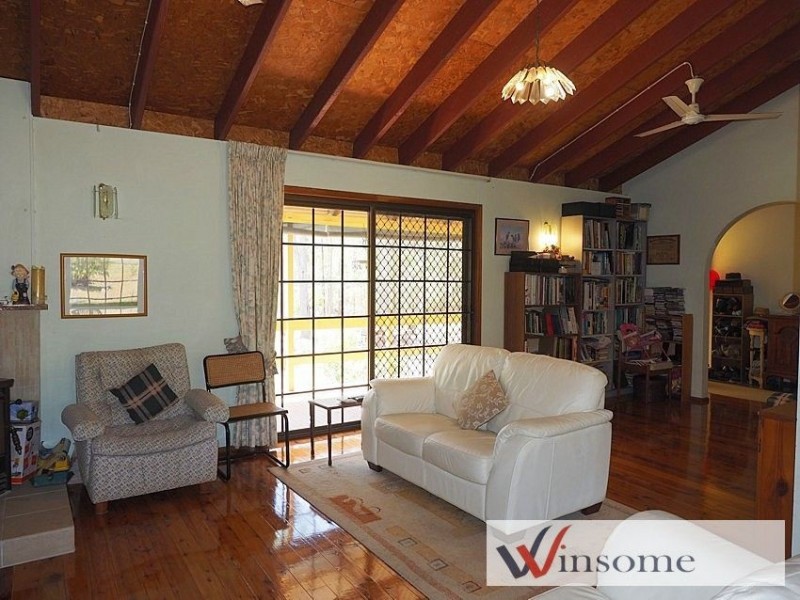 27 Bushbox Crescent, Yarravel NSW 2440