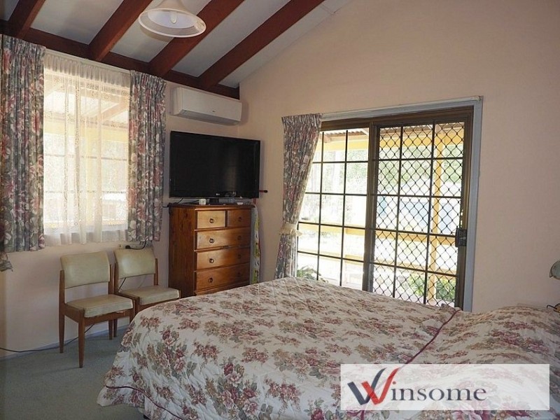 27 Bushbox Crescent, Yarravel NSW 2440