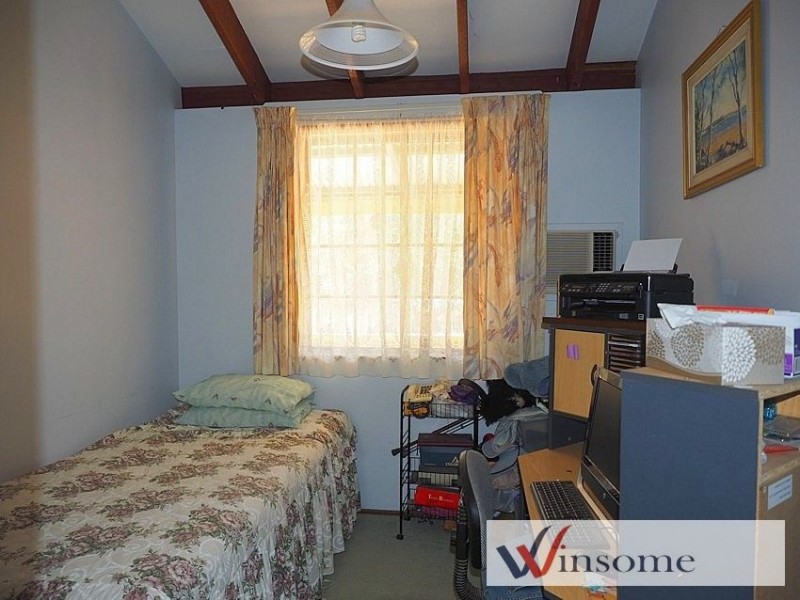 27 Bushbox Crescent, Yarravel NSW 2440